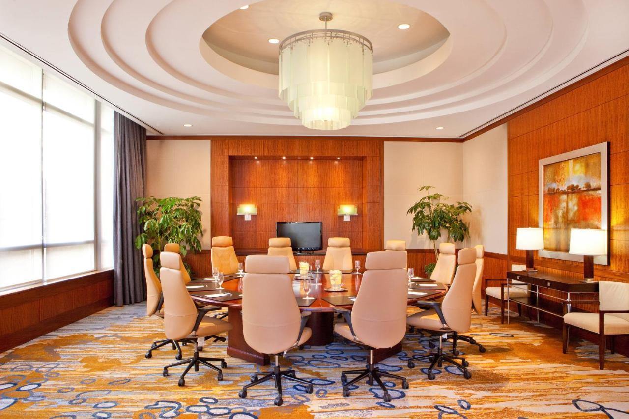 เดอะ เวสทิน อเล็กซานเดรีย โอลด์ทาวน์ Hotel ภายนอก รูปภาพ